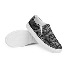 Load image into Gallery viewer, Men’s PYTHON PIT 1 slip-on canvas shoes by INFINITY COBRA