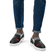 Load image into Gallery viewer, Men’s STATUE OF VISIONARIES slip-on canvas shoes
